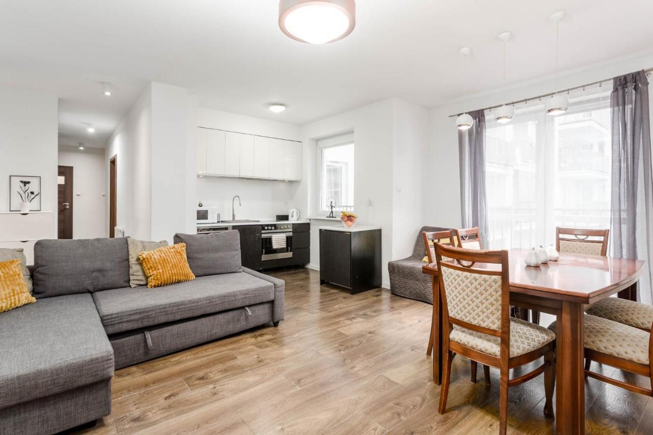 Chill Apartments Fieldorfa Warszawa Eksteriør billede