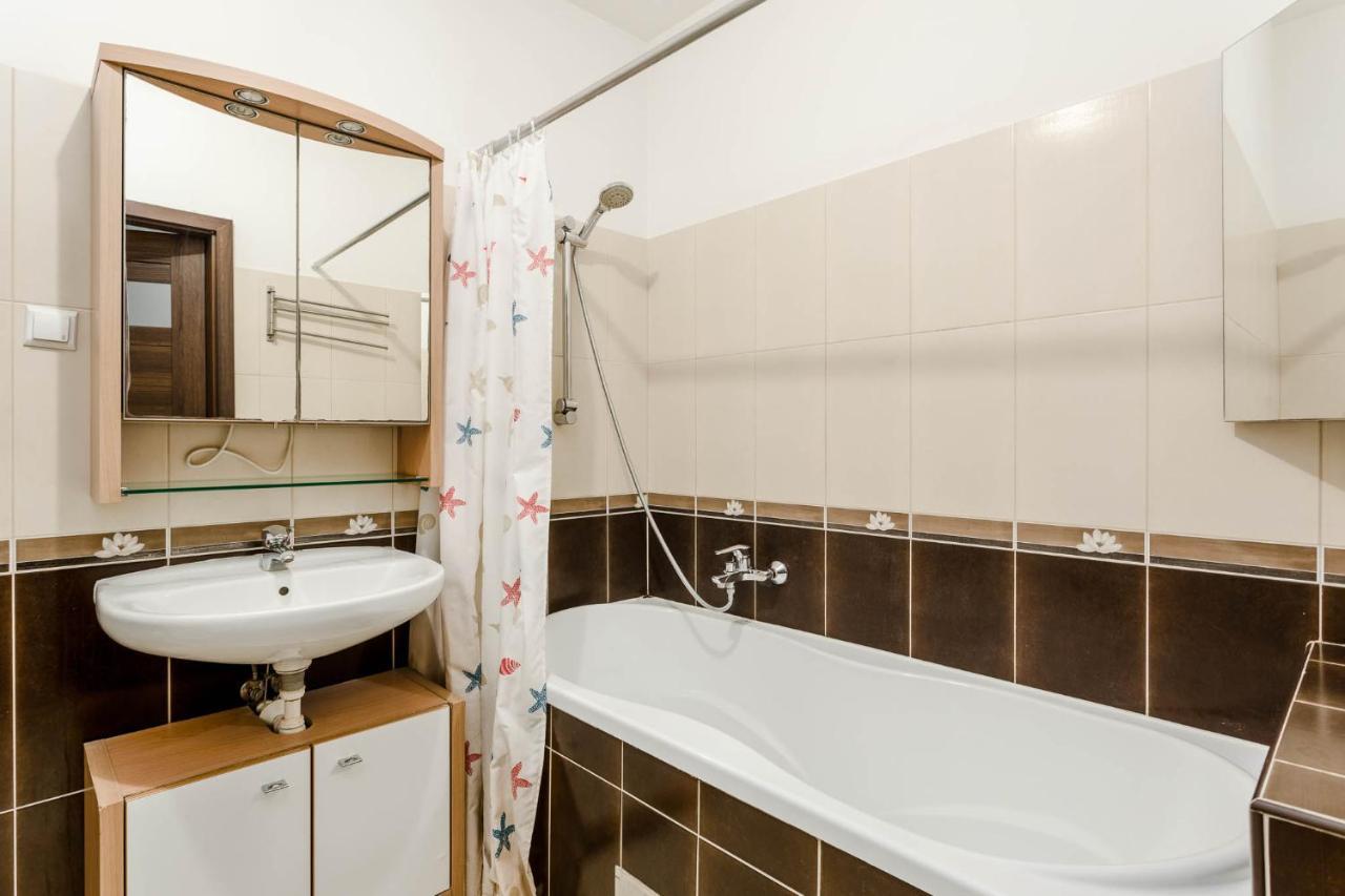 Chill Apartments Fieldorfa Warszawa Eksteriør billede