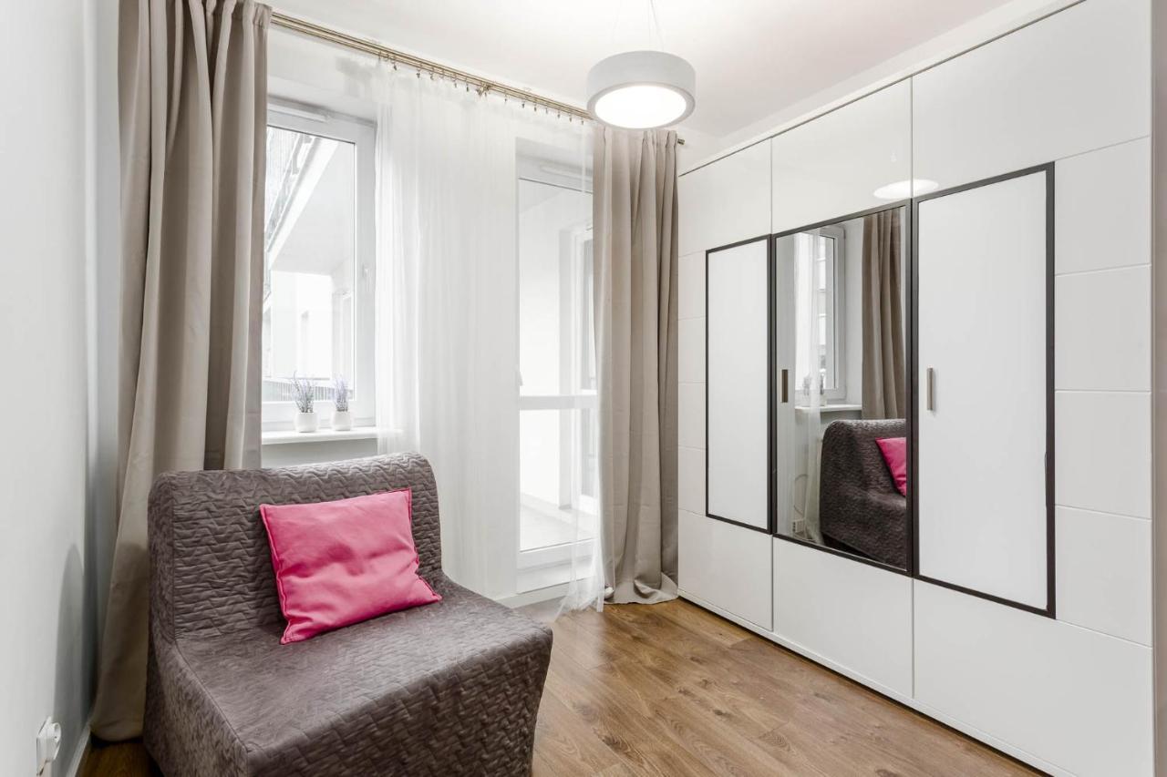 Chill Apartments Fieldorfa Warszawa Eksteriør billede